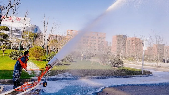 【又見飛雪，飄于智能裝備】手持式、推車式中倍泡沫發(fā)生器（兩款）