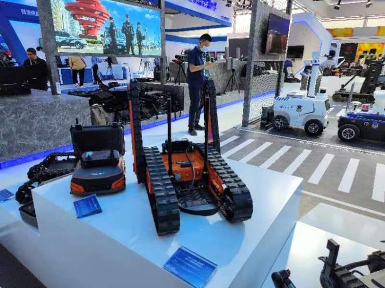 1694425708912022.jpg e8d5a546324d8765c110115f0c2b015(1).jpg