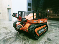 消防滅火機(jī)器人 （第3代，油動(dòng)液壓，帶水帶框）